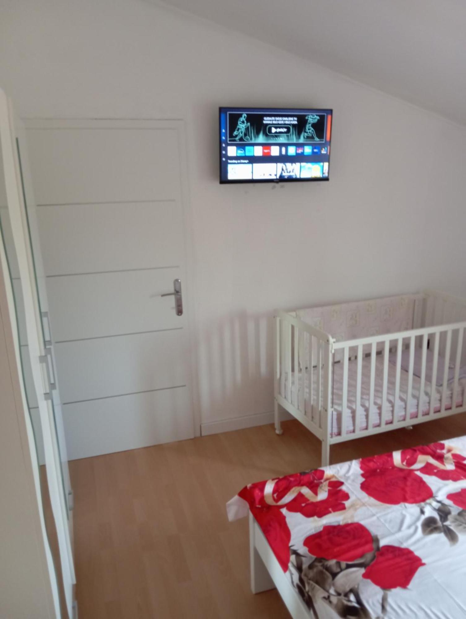 Apartman Lana Lozovac Luaran gambar